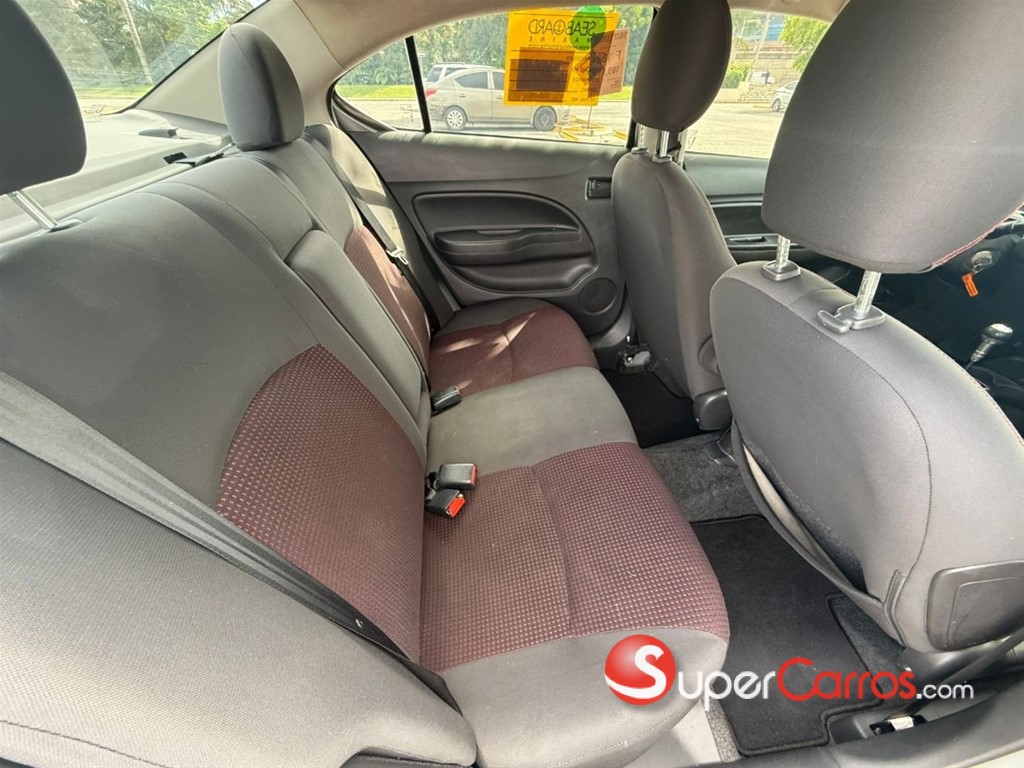 2020 Mitsubishi Motors Mirage G4 — foto 9 / 12