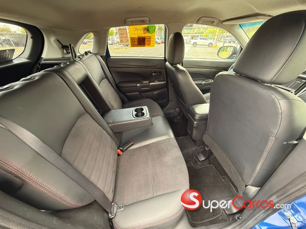 2022 Mitsubishi Motors Outlander Sport — foto 7 / 10