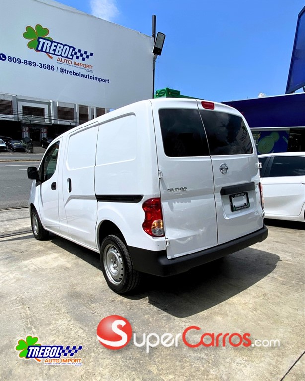 2021 Nissan NV 200 — foto 4 / 8
