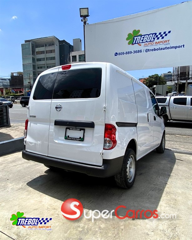 2021 Nissan NV 200 — foto 6 / 8