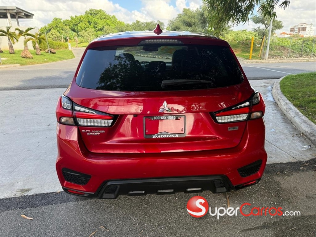 2021 Mitsubishi Motors Outlander Sport — foto 10 / 12
