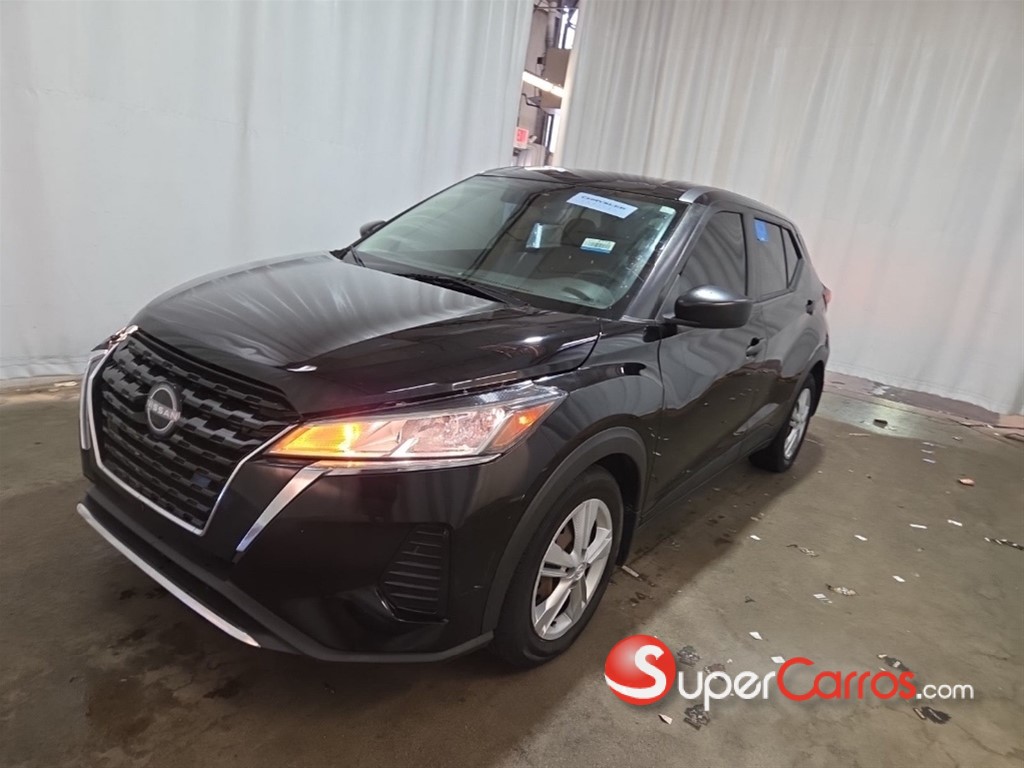 2022 Nissan Kicks S