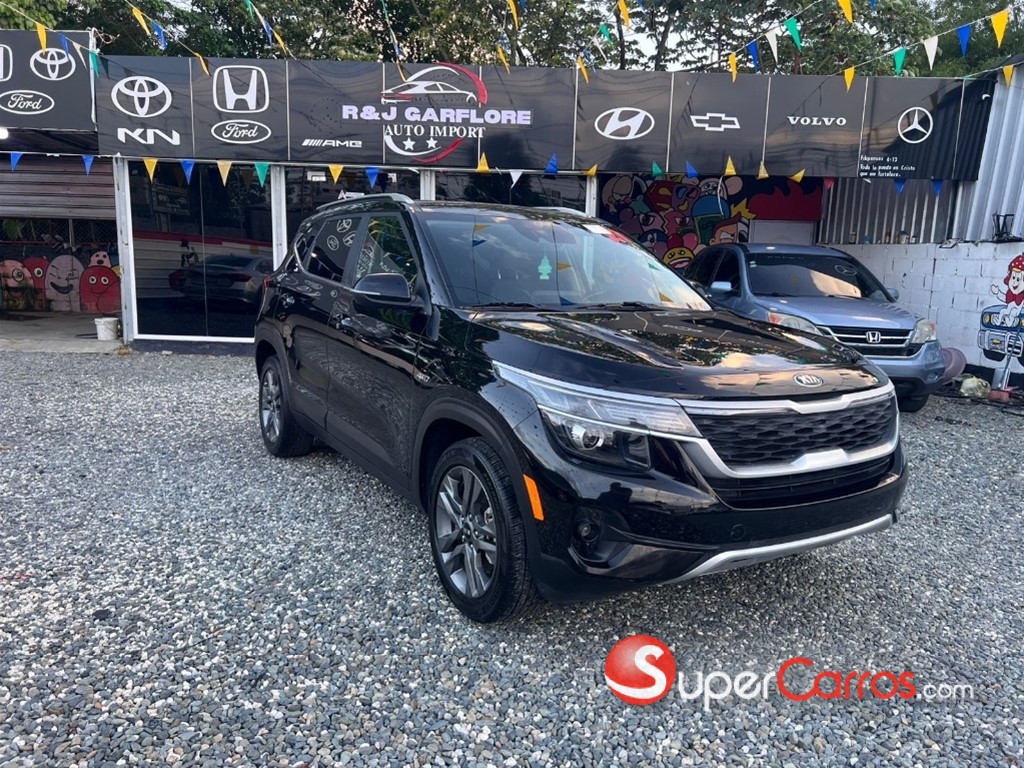 2021 Kia Seltos S — foto 1 / 12