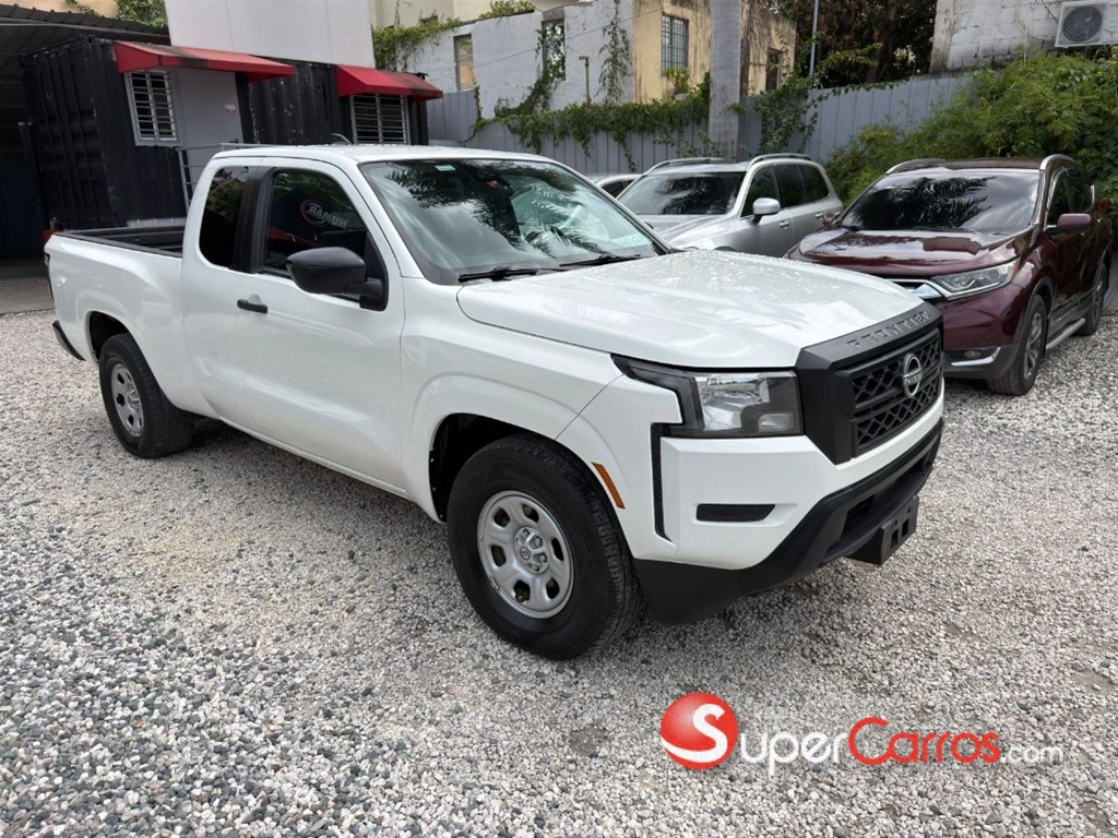 2024 Nissan Frontier S — foto 2 / 10