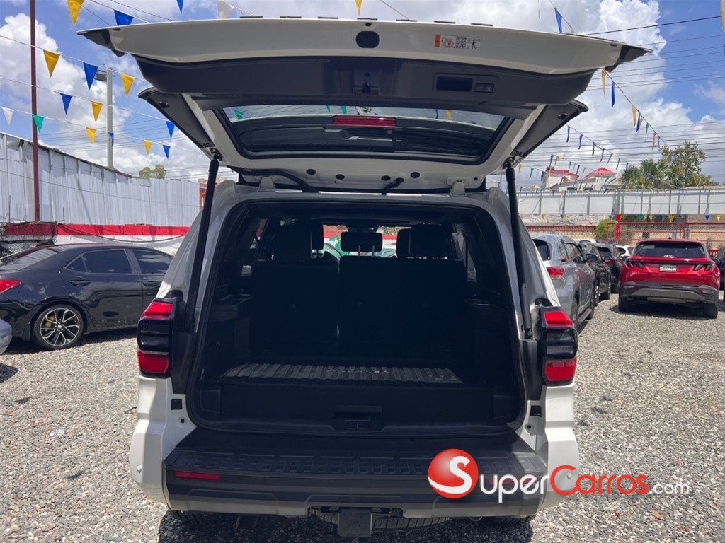 2025 Toyota 4 Runner TRD Off-Road Premium — foto 7 / 12