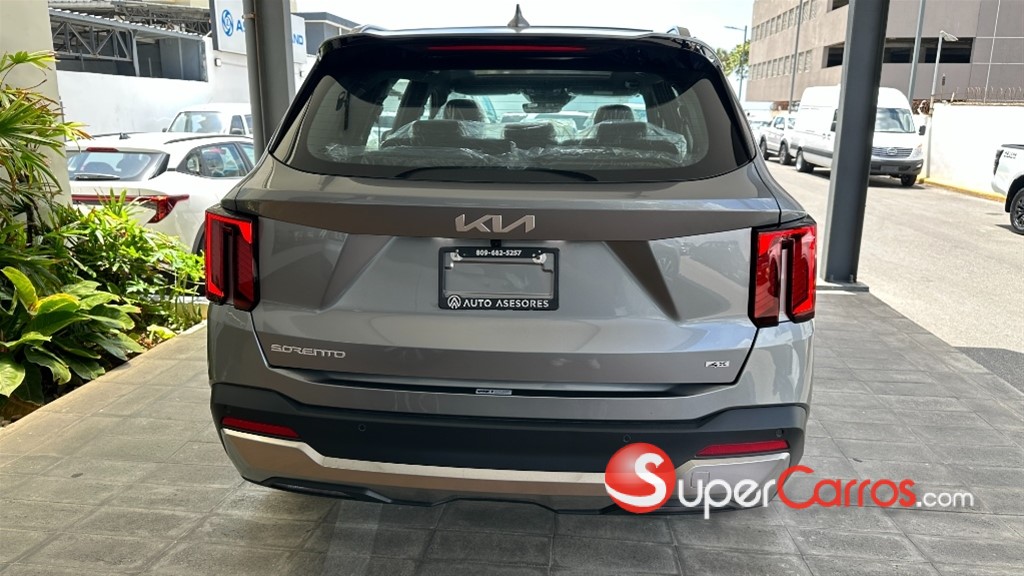 2027 Kia Sorento Limited — foto 5 / 12