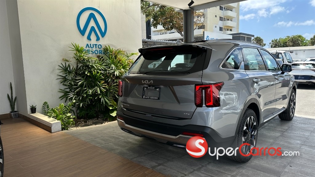 2027 Kia Sorento Limited — foto 6 / 12