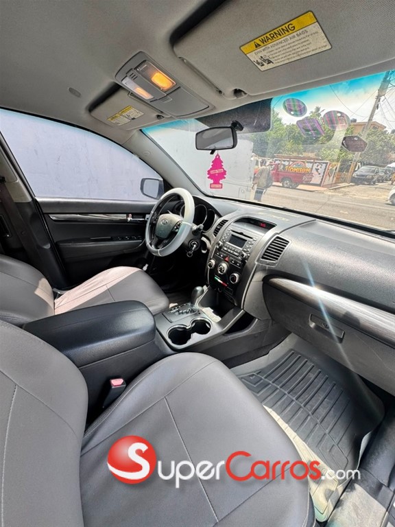 2013 Kia Sorento LX — foto 3 / 8