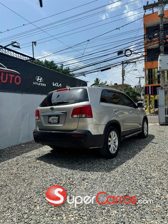 2013 Kia Sorento LX — foto 6 / 8