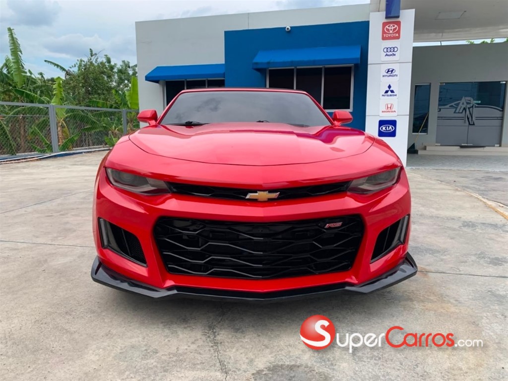 2017 Chevrolet Camaro 1 LT — foto 8 / 10