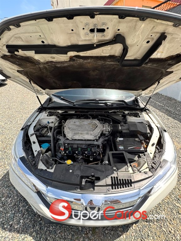 2017 Honda Accord V6 — foto 4 / 11