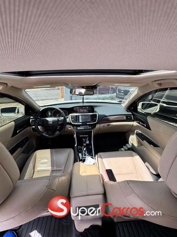2017 Honda Accord V6 — foto 5 / 11