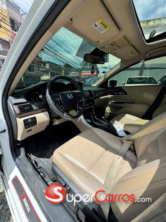 2017 Honda Accord V6 — foto 8 / 11
