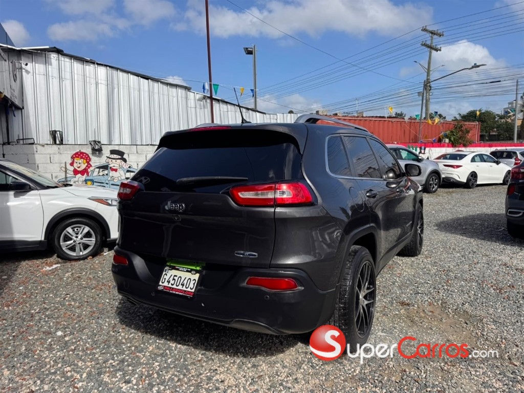 2014 Jeep Cherokee Altitude — foto 5 / 12