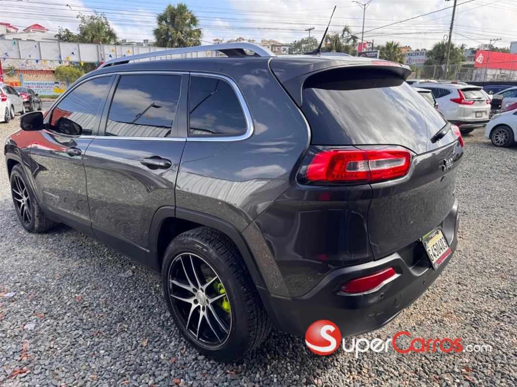 2014 Jeep Cherokee Altitude — foto 10 / 12