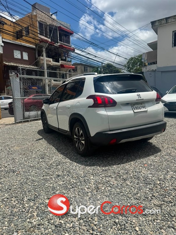 2008 Peugeot 2018 — foto 8 / 10