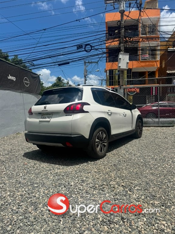 2008 Peugeot 2018 — foto 9 / 10