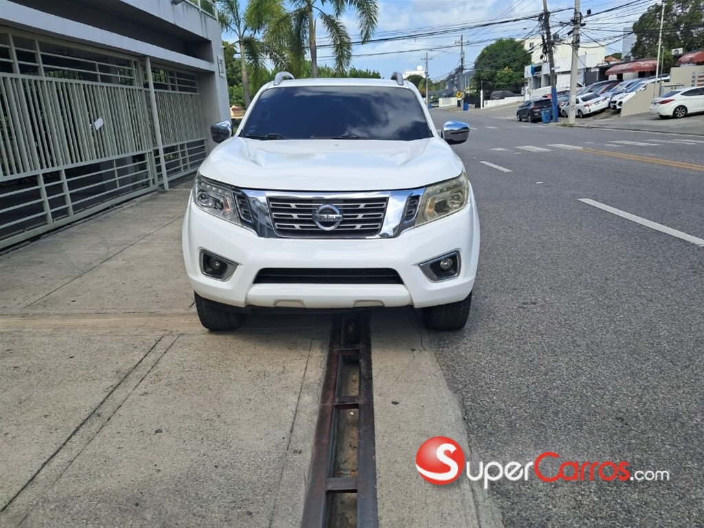2016 Nissan Frontier LE