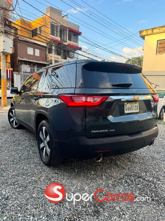 2018 Chevrolet Traverse LT — foto 3 / 11