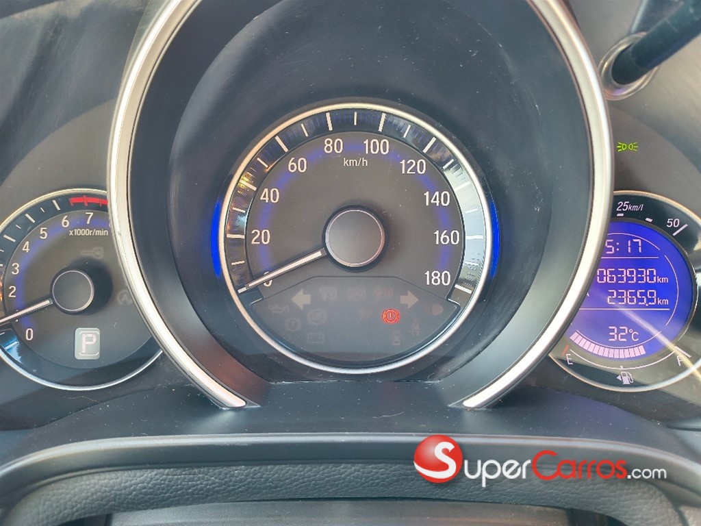 2020 Honda Fit LX — foto 11 / 12