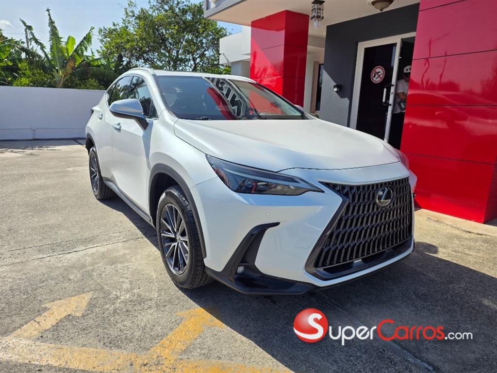 2022 Lexus NX 350 Luxury — foto 2 / 12