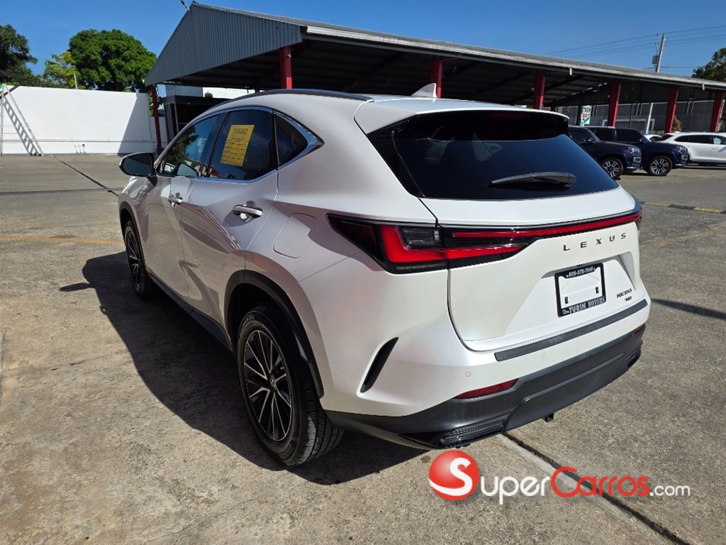 2022 Lexus NX 350 Luxury — foto 5 / 12