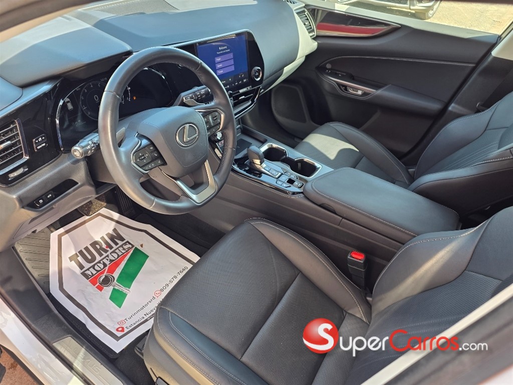 2022 Lexus NX 350 Luxury — foto 8 / 12