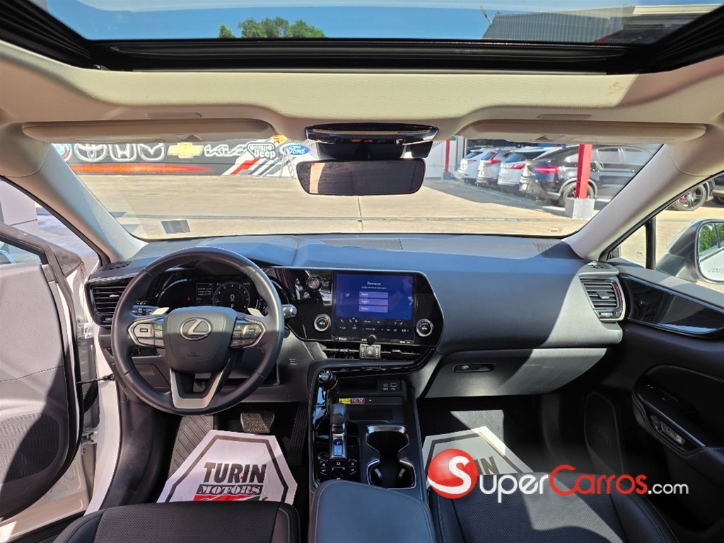 2022 Lexus NX 350 Luxury — foto 10 / 12