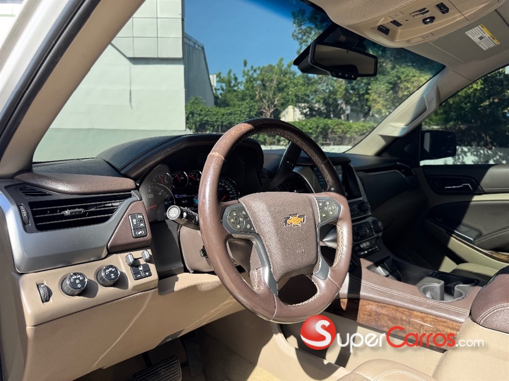 2017 Chevrolet Tahoe LT — foto 7 / 9