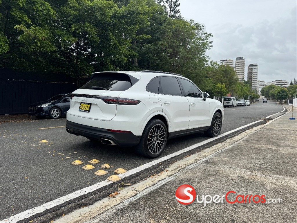 2020 Porsche Cayenne — foto 6 / 11