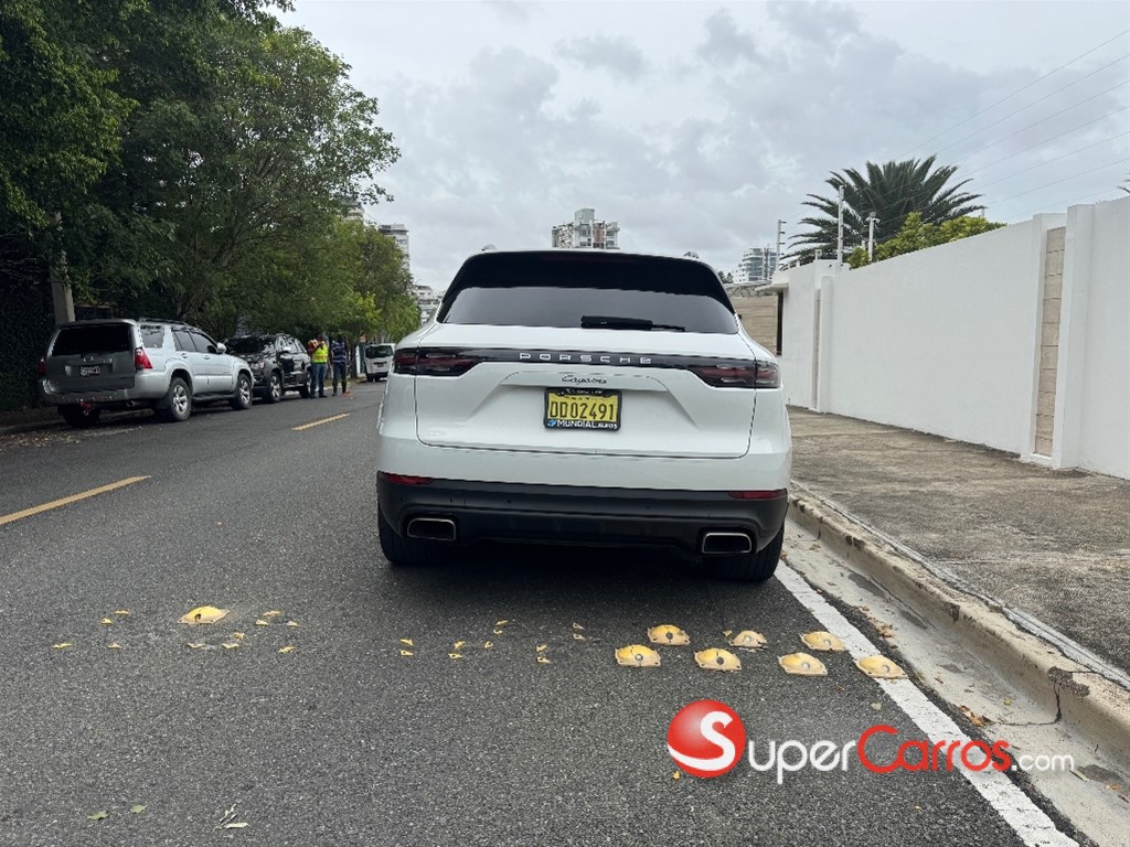 2020 Porsche Cayenne — foto 7 / 11