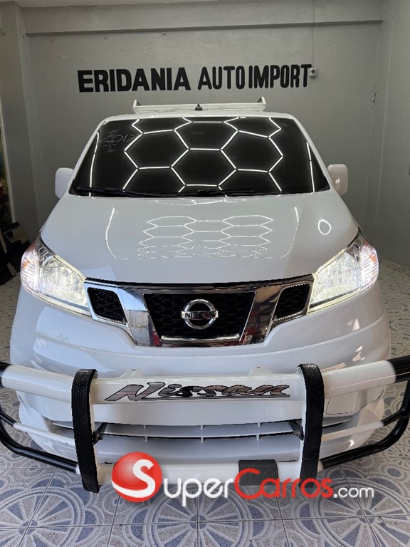 2017 Nissan NV 200 — foto 2 / 7