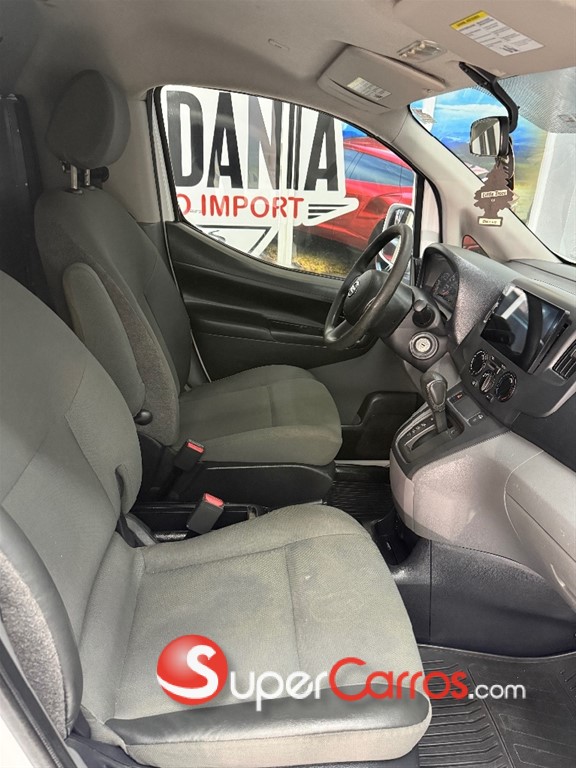 2017 Nissan NV 200 — foto 5 / 7