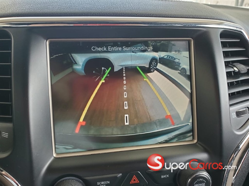 2015 Jeep Cherokee Overland — foto 10 / 12