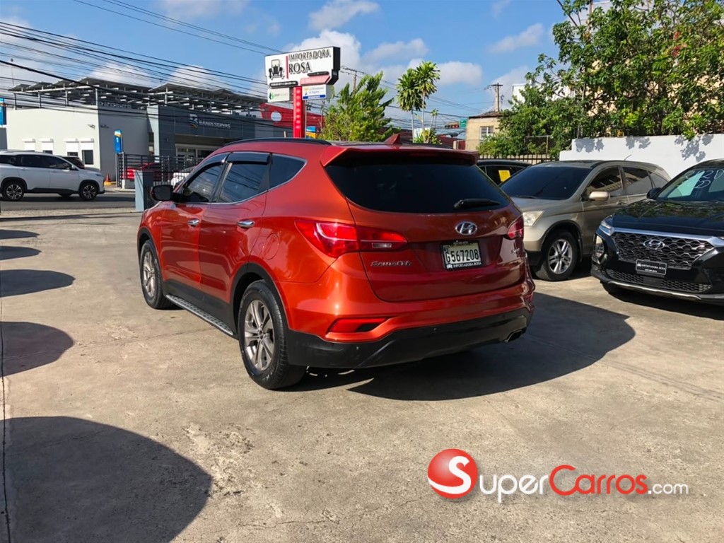2016 Hyundai Santa Fe — foto 5 / 9