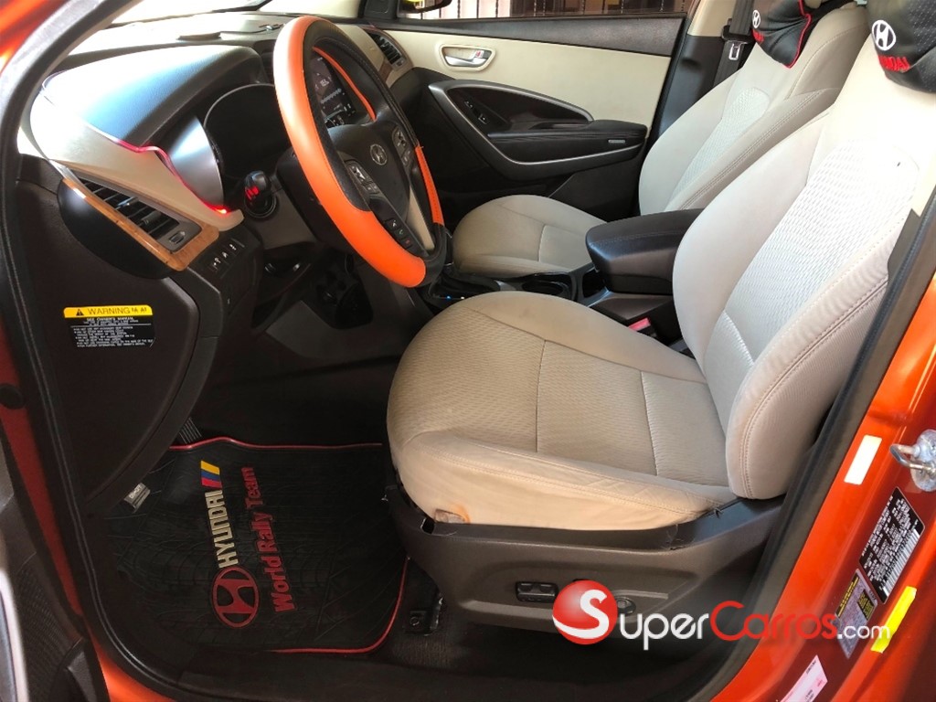 2016 Hyundai Santa Fe — foto 7 / 9