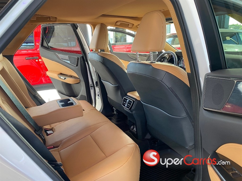 2022 Lexus NX 350 Luxury — foto 7 / 12