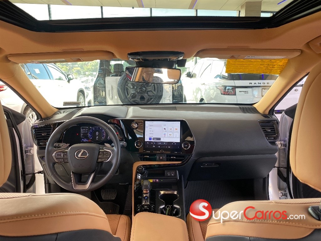 2022 Lexus NX 350 Luxury — foto 12 / 12