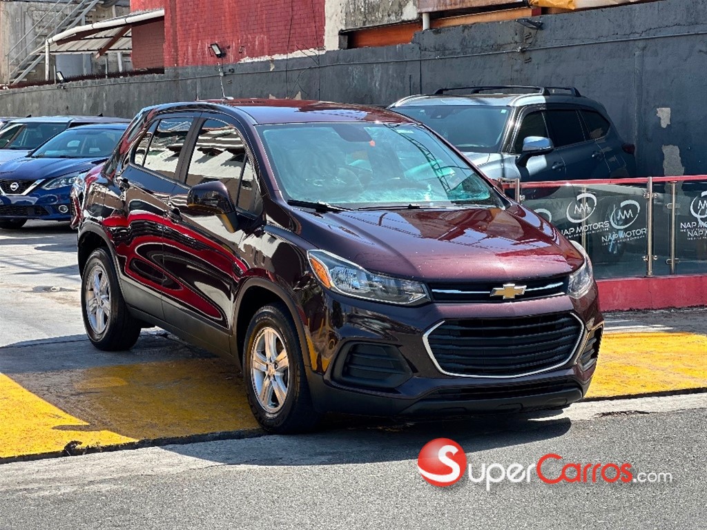 2020 Chevrolet Trax LS — foto 2 / 10