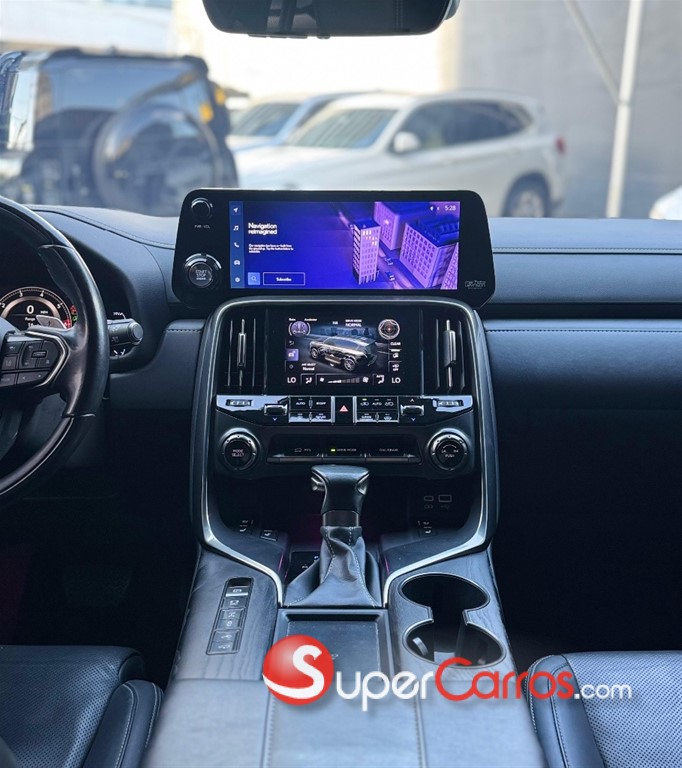 2023 Lexus LX 600 Luxury — foto 5 / 8