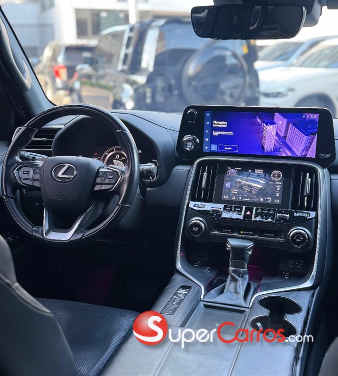 2023 Lexus LX 600 Luxury — foto 7 / 8