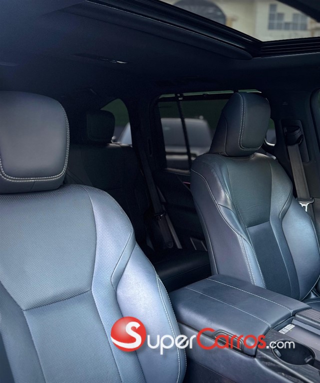 2023 Lexus LX 600 Luxury — foto 8 / 8