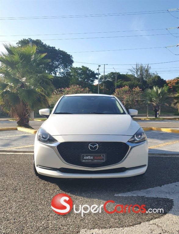 2021 Mazda 2 — foto 2 / 12