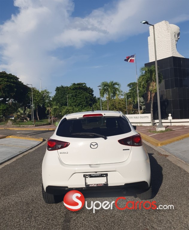 2021 Mazda 2 — foto 7 / 12