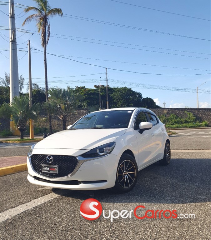 2021 Mazda 2 — foto 10 / 12