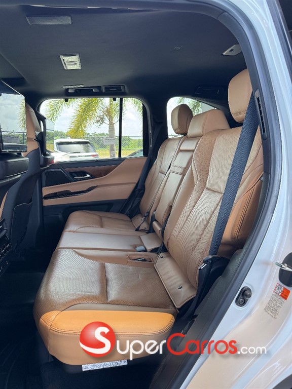 2022 Lexus LX 600 Luxury — foto 7 / 9