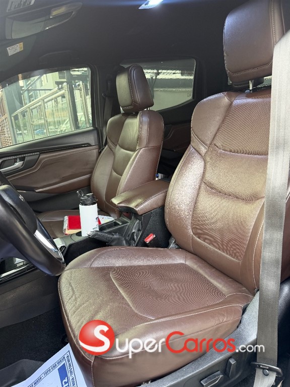 2023 Isuzu DMAX LSE — foto 8 / 12