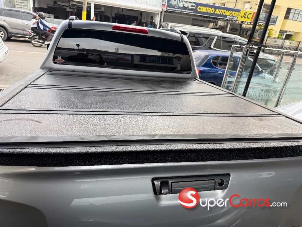 2023 Isuzu DMAX LSE — foto 11 / 12