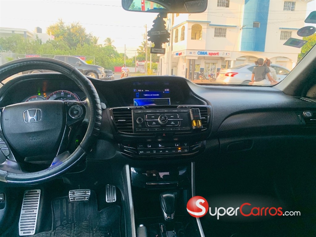 2017 Honda Accord Sport — foto 2 / 9