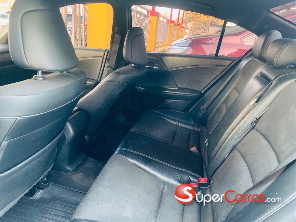 2017 Honda Accord Sport — foto 4 / 9